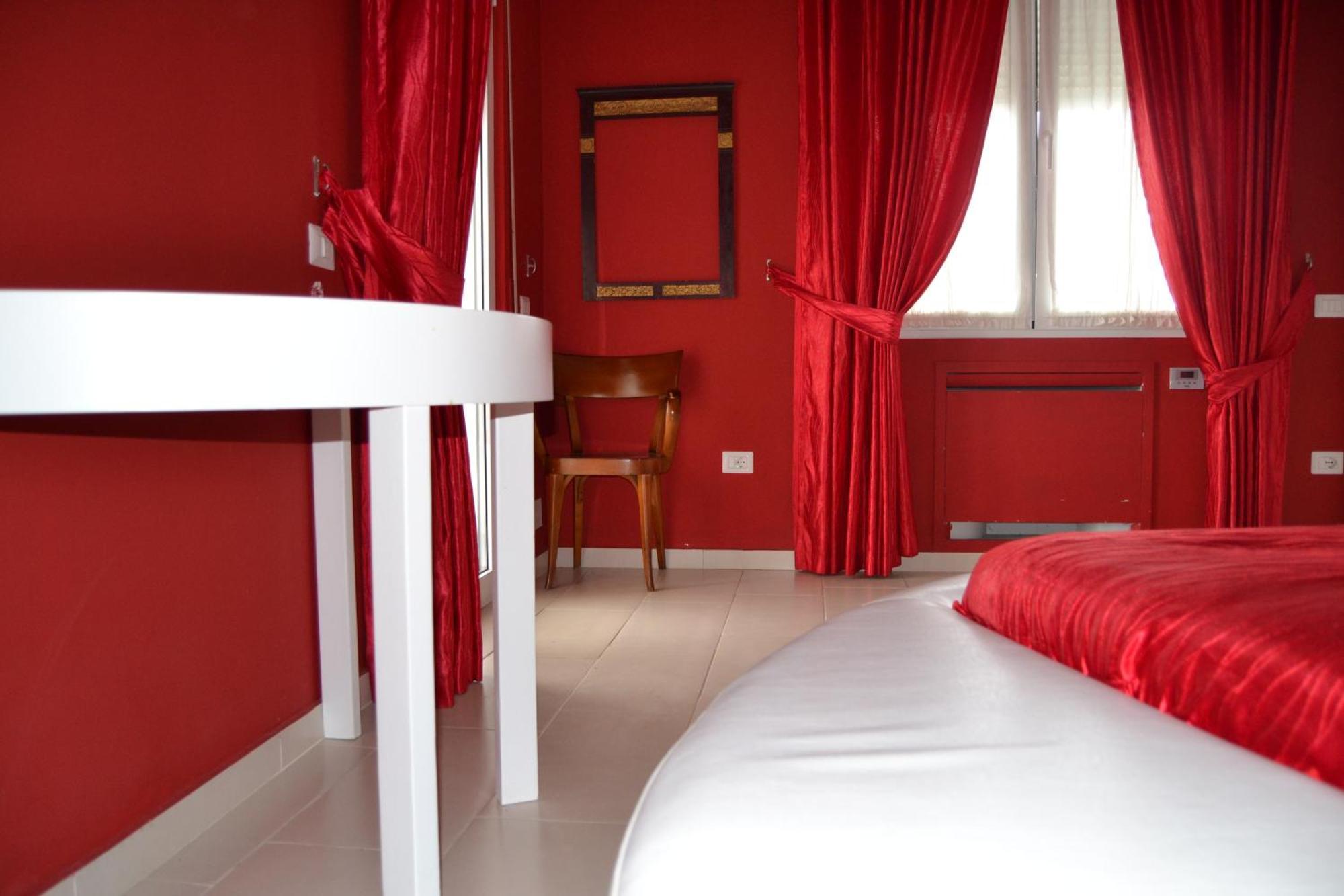 Kodra E Godenve Hotell Vile-Ballaj Exteriör bild