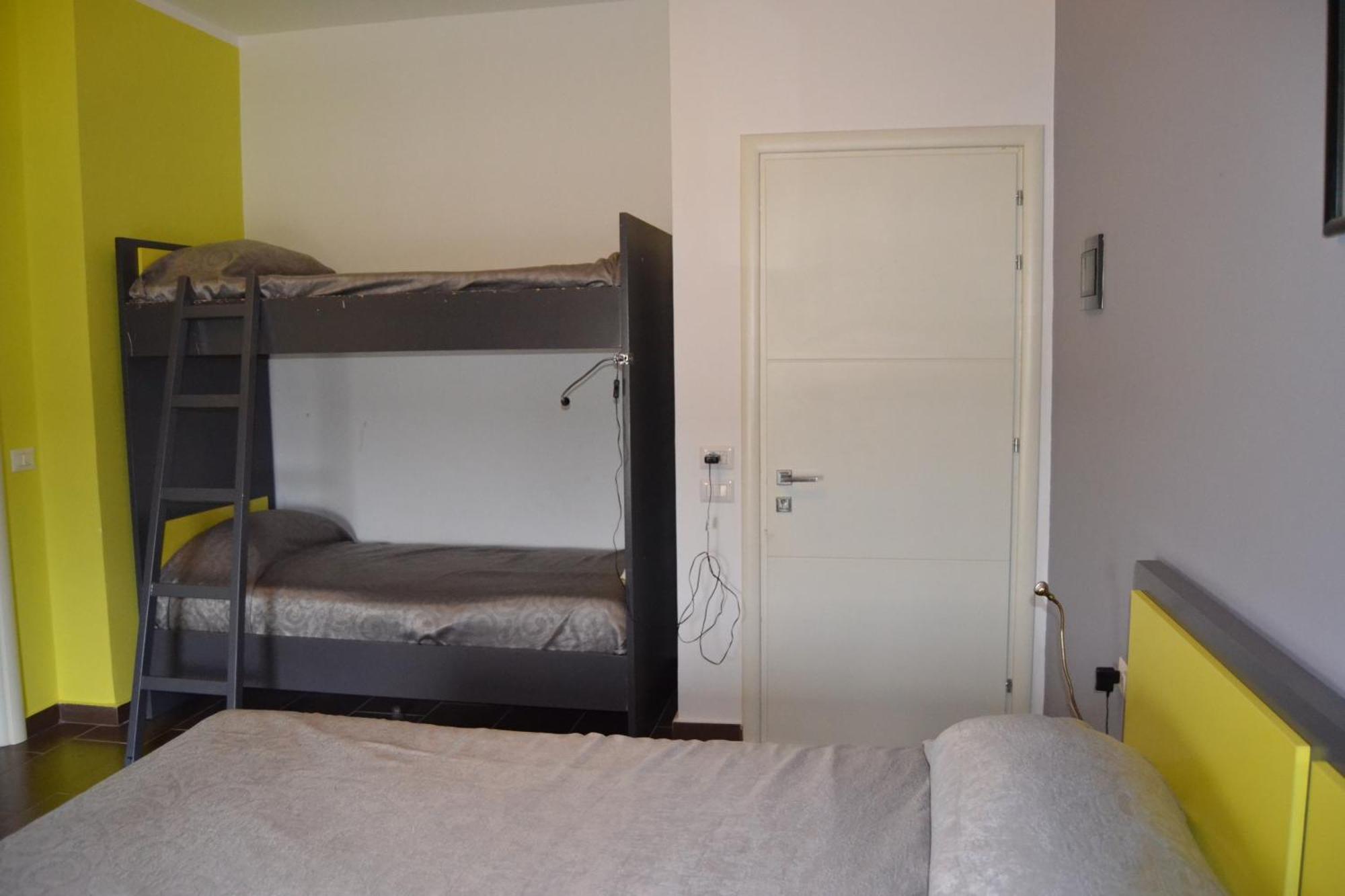 Kodra E Godenve Hotell Vile-Ballaj Exteriör bild
