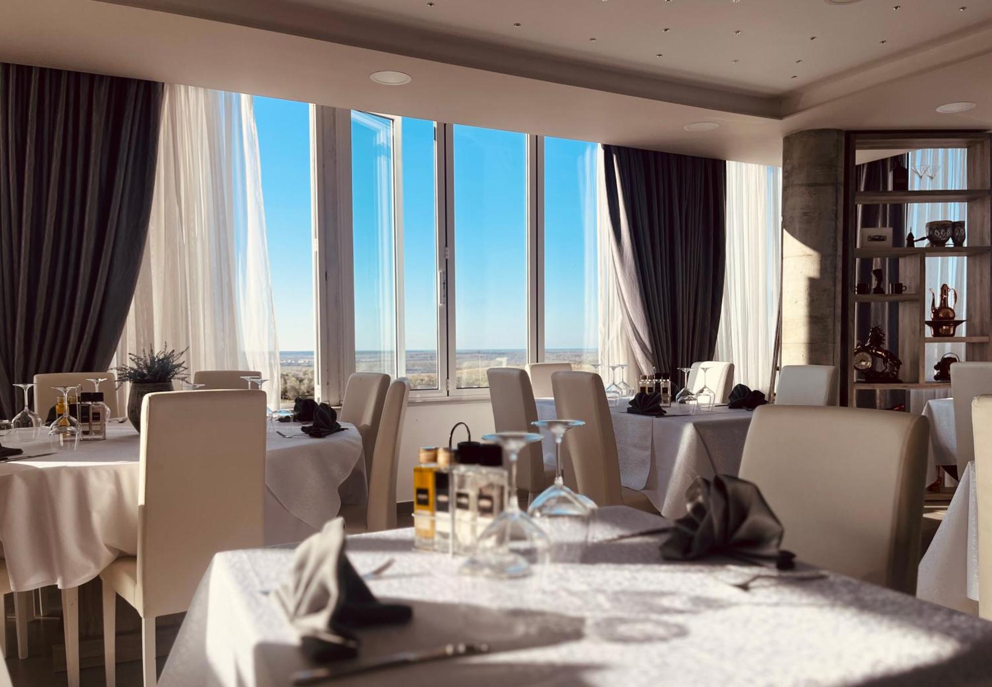 Kodra E Godenve Hotell Vile-Ballaj Exteriör bild