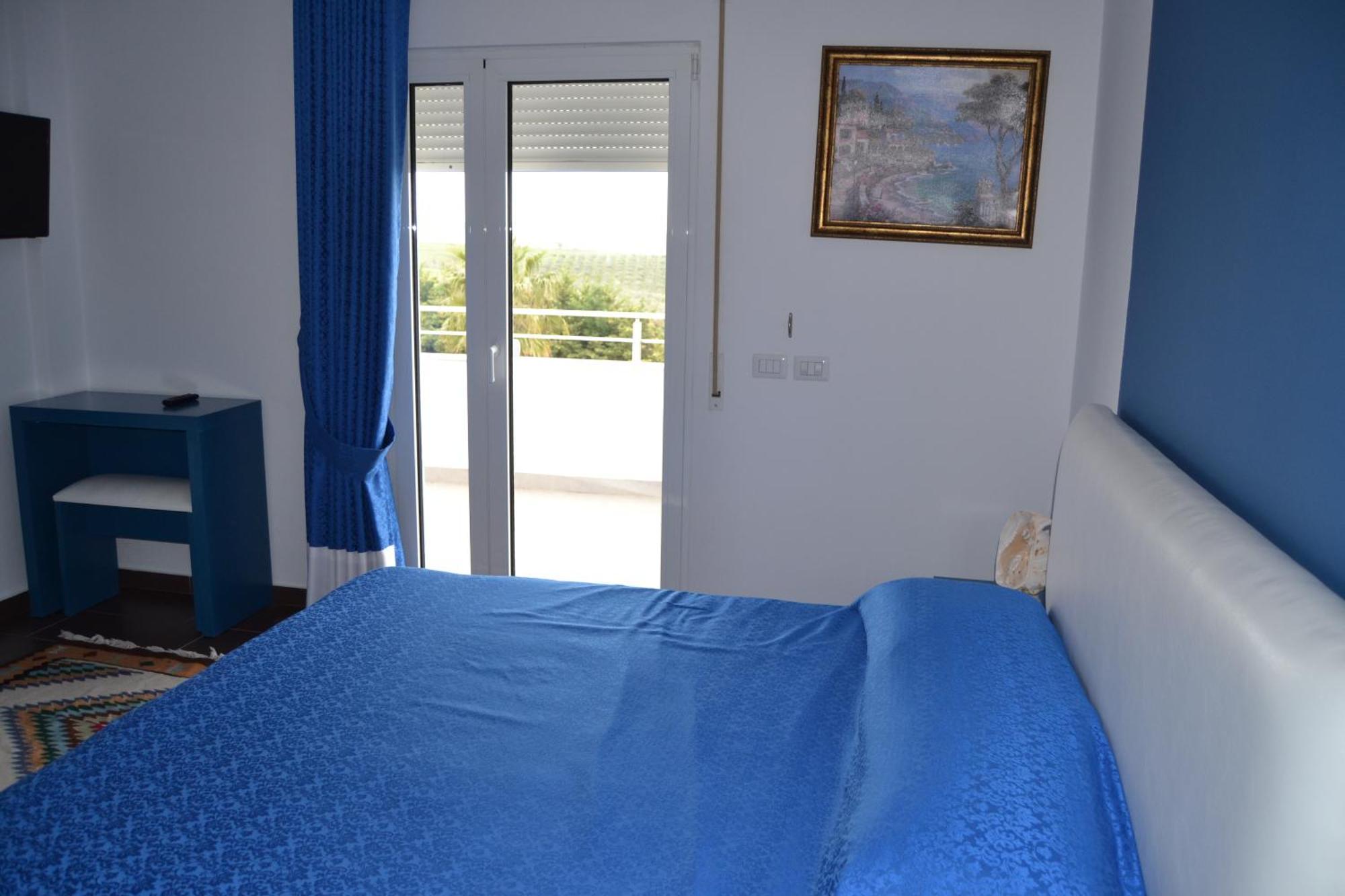 Kodra E Godenve Hotell Vile-Ballaj Exteriör bild