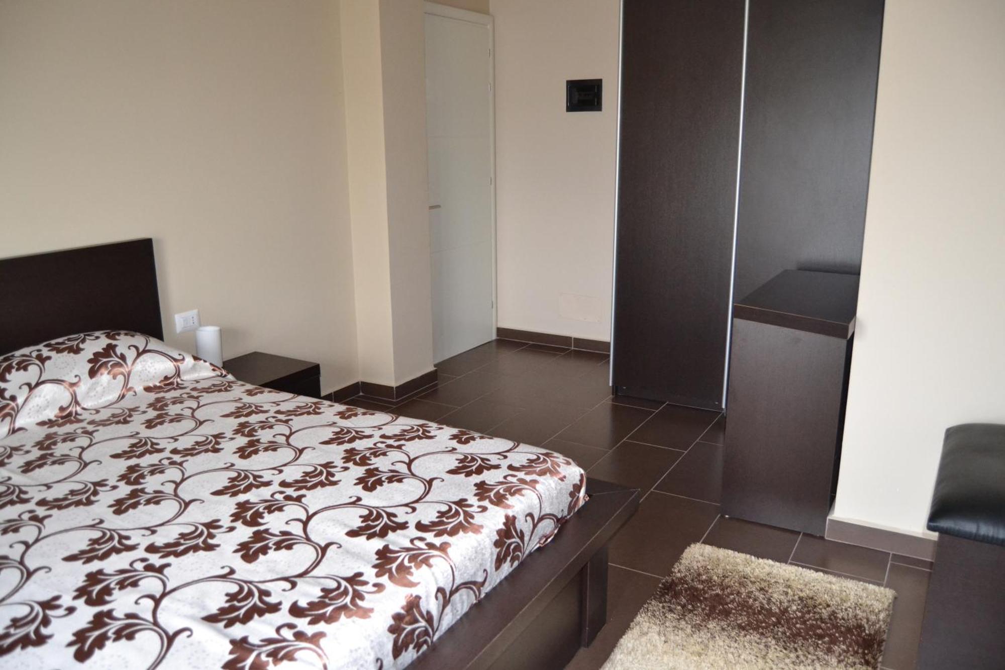 Kodra E Godenve Hotell Vile-Ballaj Rum bild